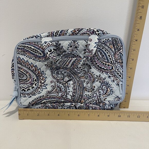 NWT Vera Bradley Ultimate Travel Case Soft Sky Paisley Quilted Fabric Lightweigh - Picture 11 of 12